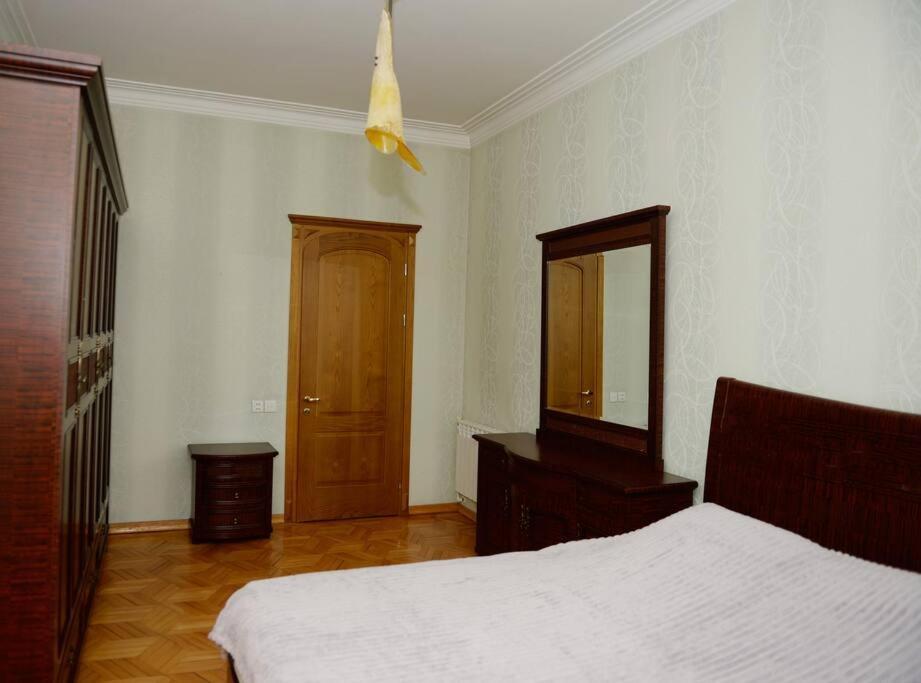 Your Cozy Place Tbilisi Exterior photo